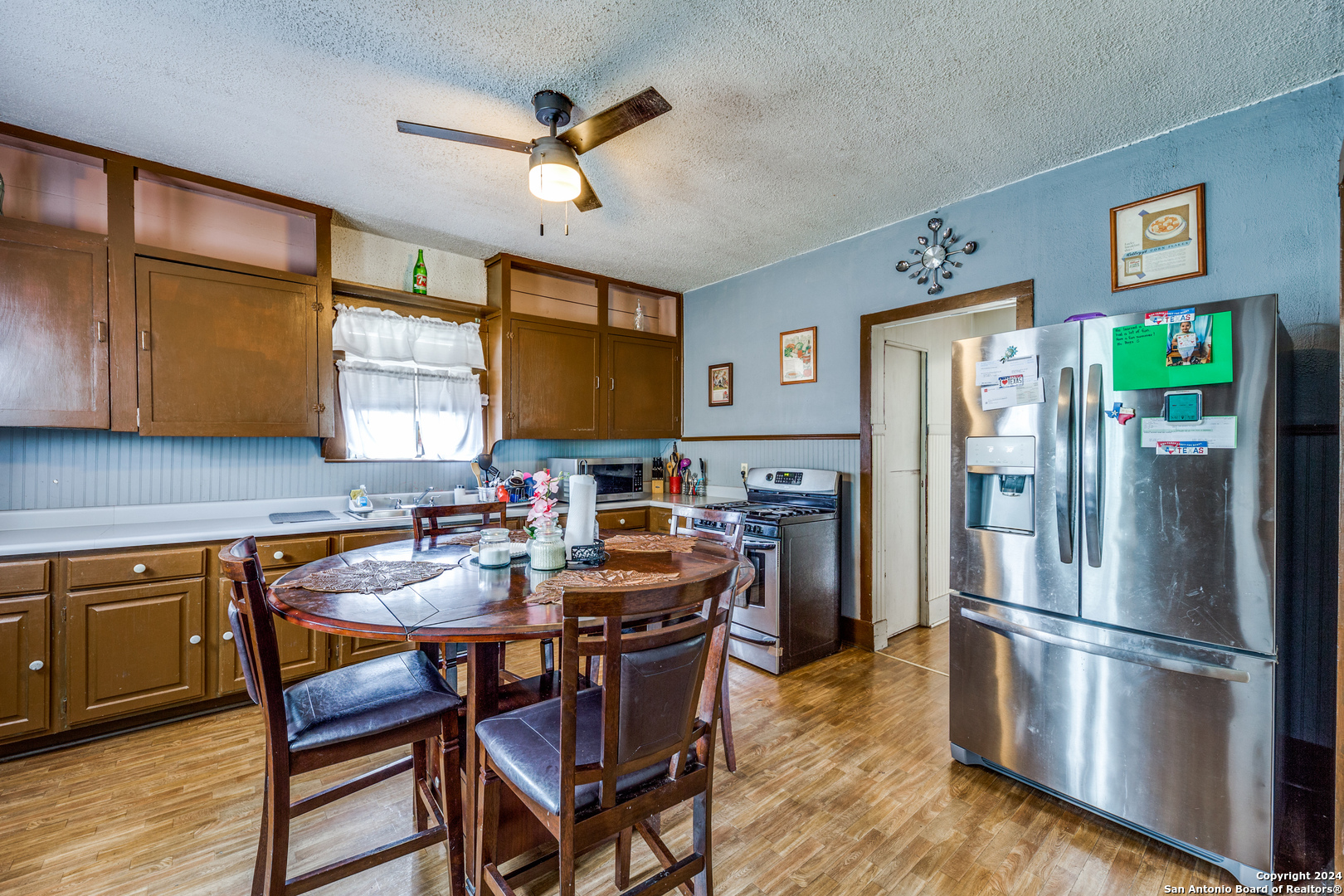 1051 KIRK PL