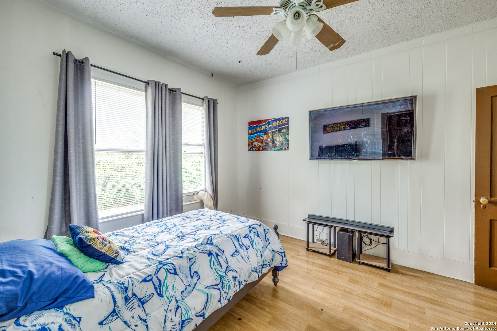 1051 KIRK PL