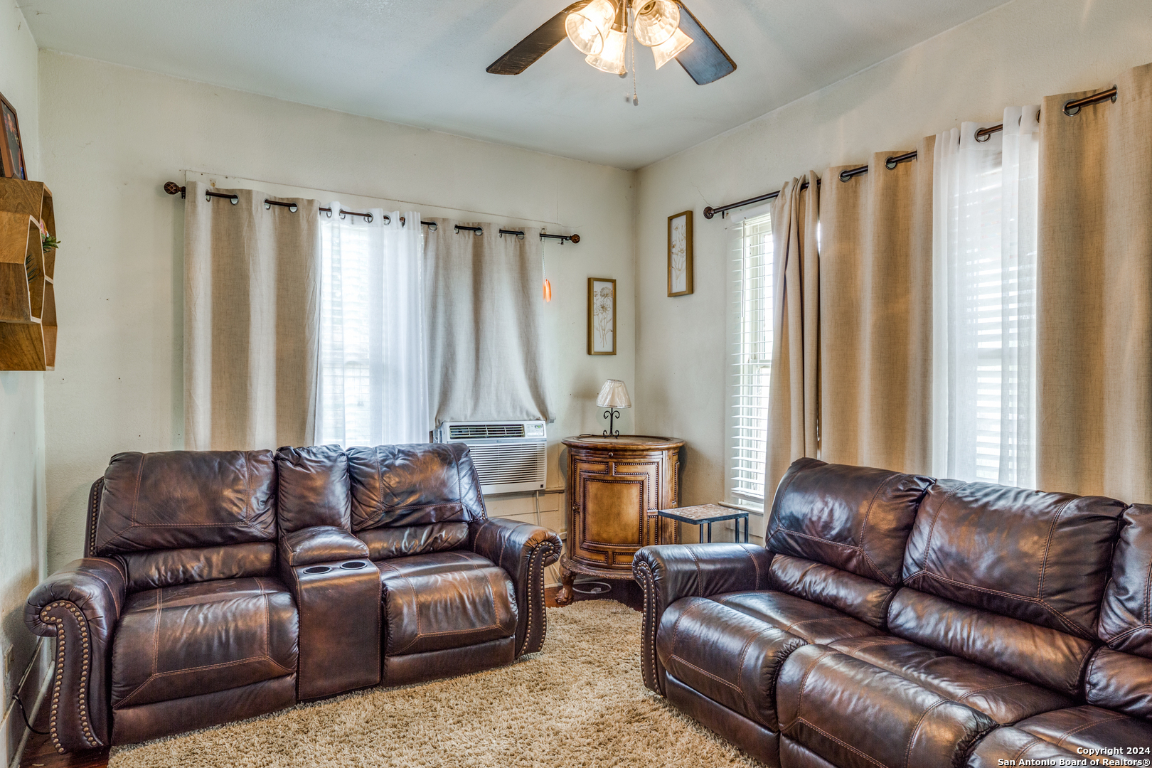 1051 KIRK PL