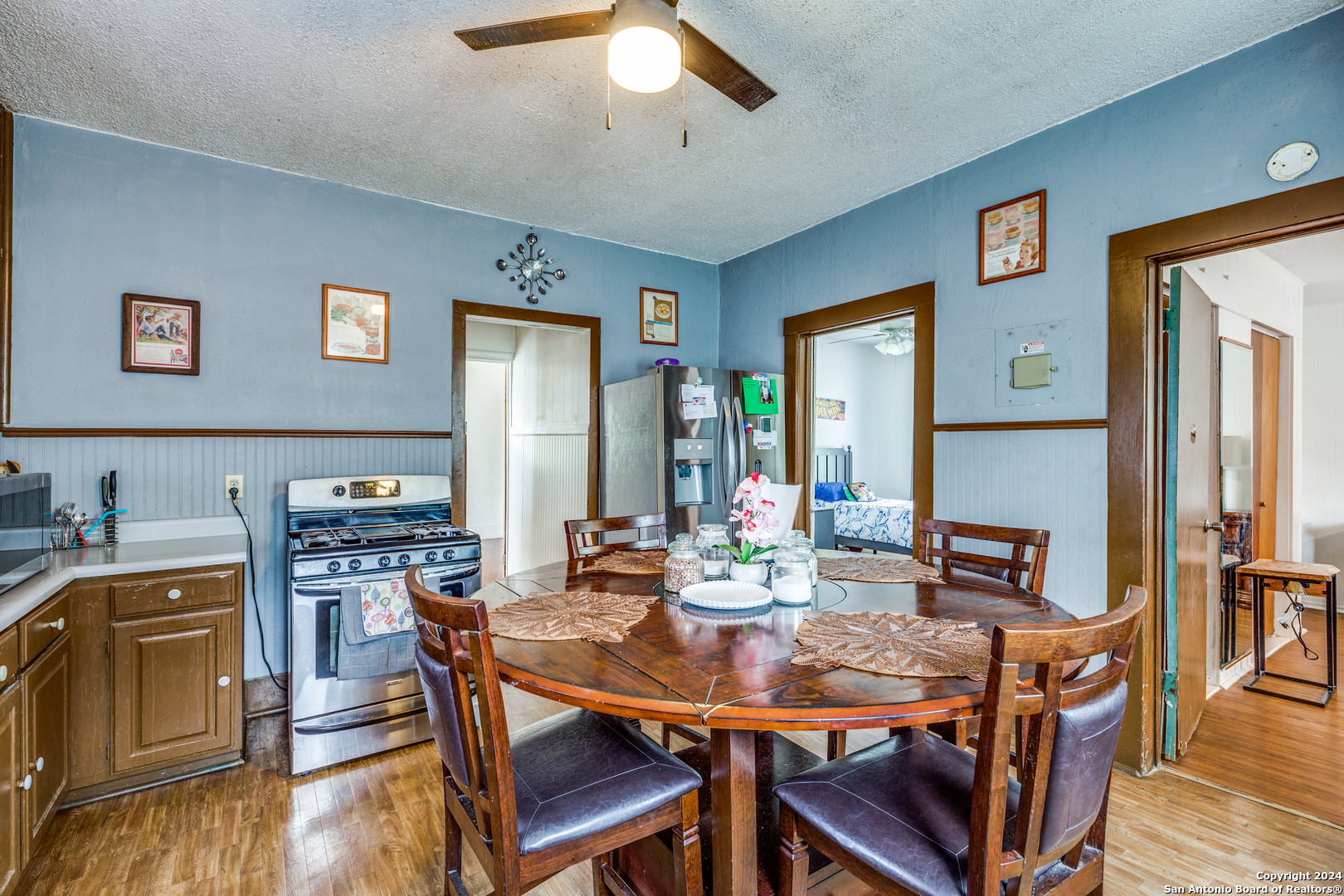 1051 KIRK PL