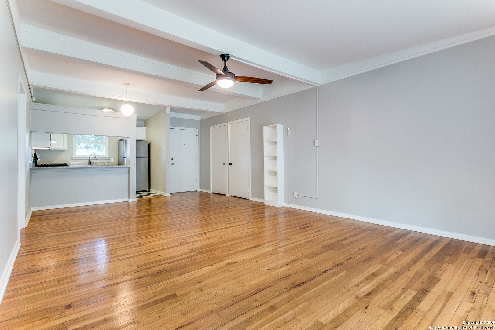 246 EMPORIA BLVD