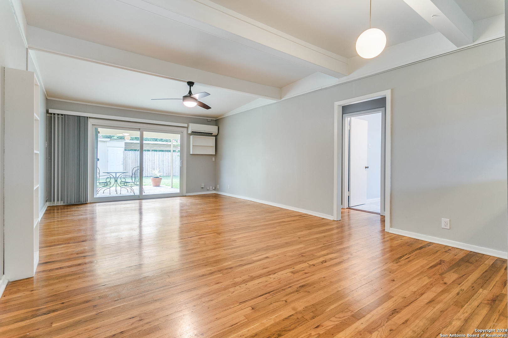 246 EMPORIA BLVD