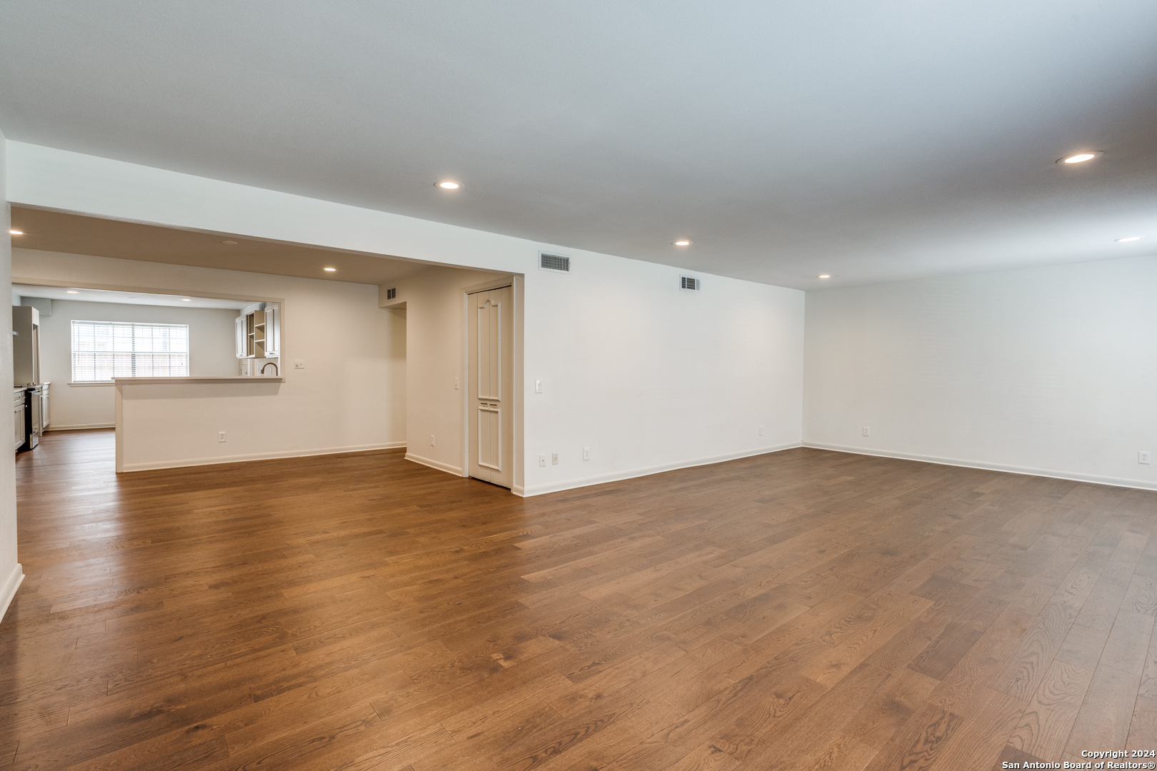 8033 N NEW BRAUNFELS AVE 5B