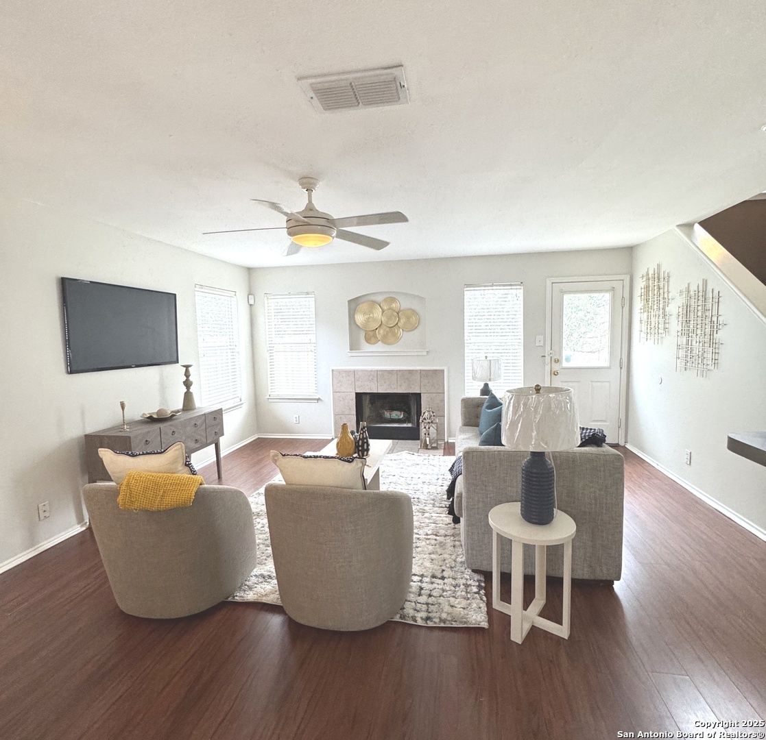 42 Rainy Avenue