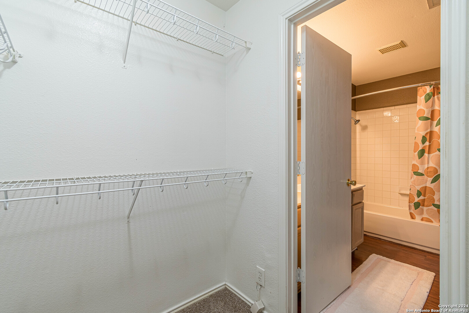 42 Rainy Avenue