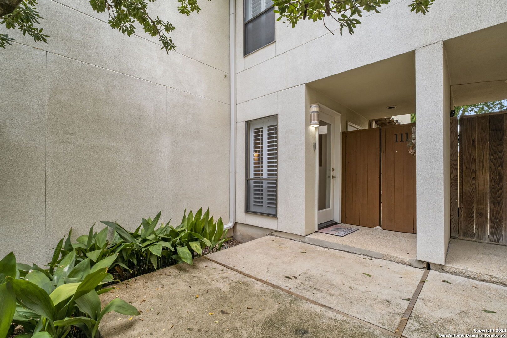 111 MONTCLAIR ST
