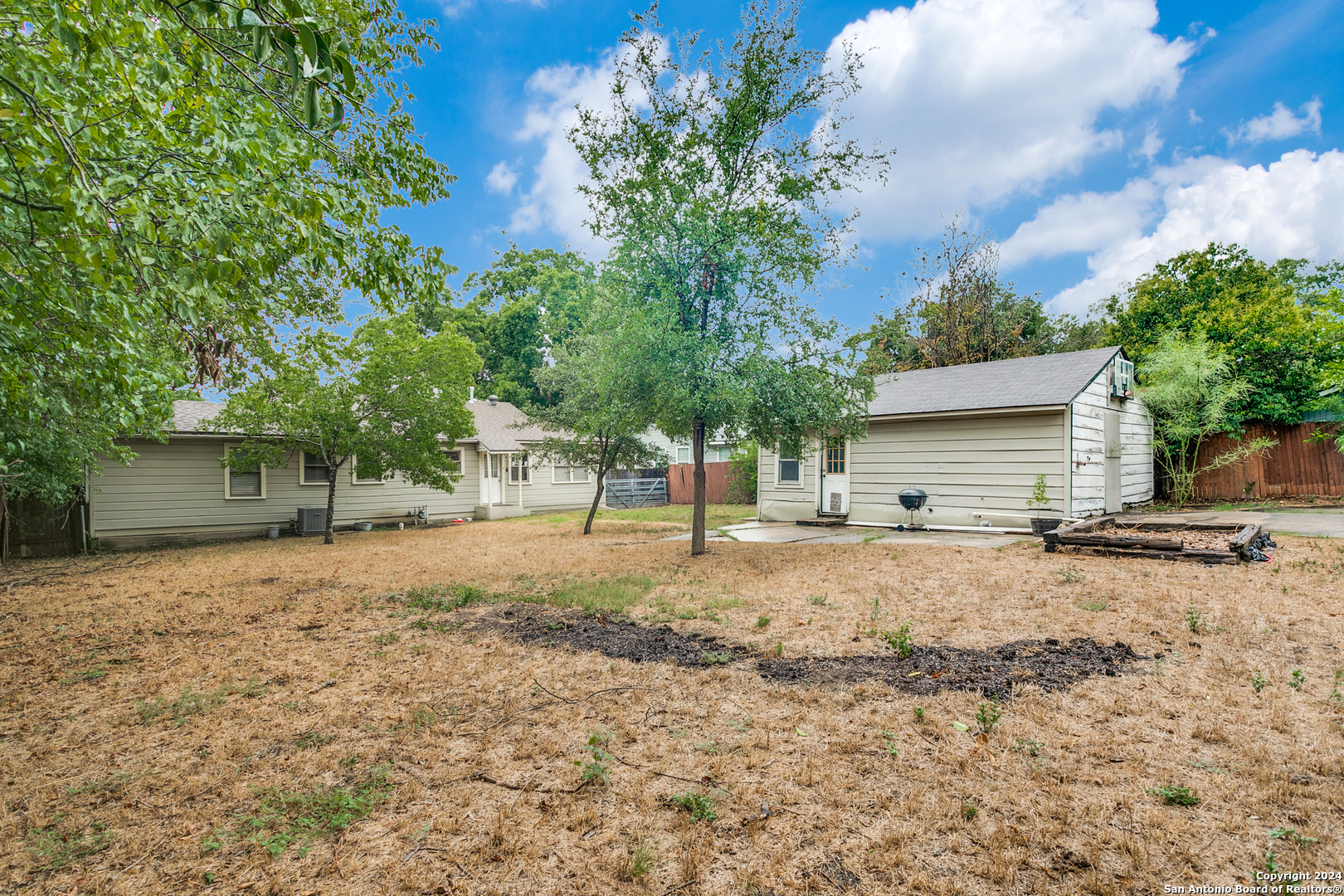 313 TUTTLE RD