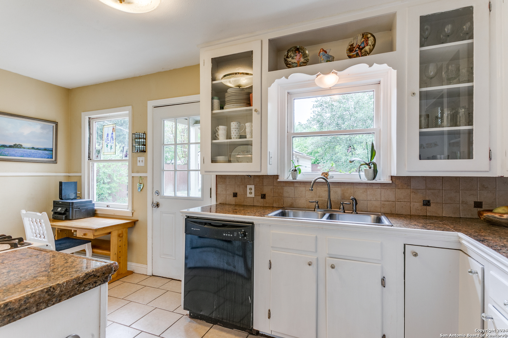 313 TUTTLE RD