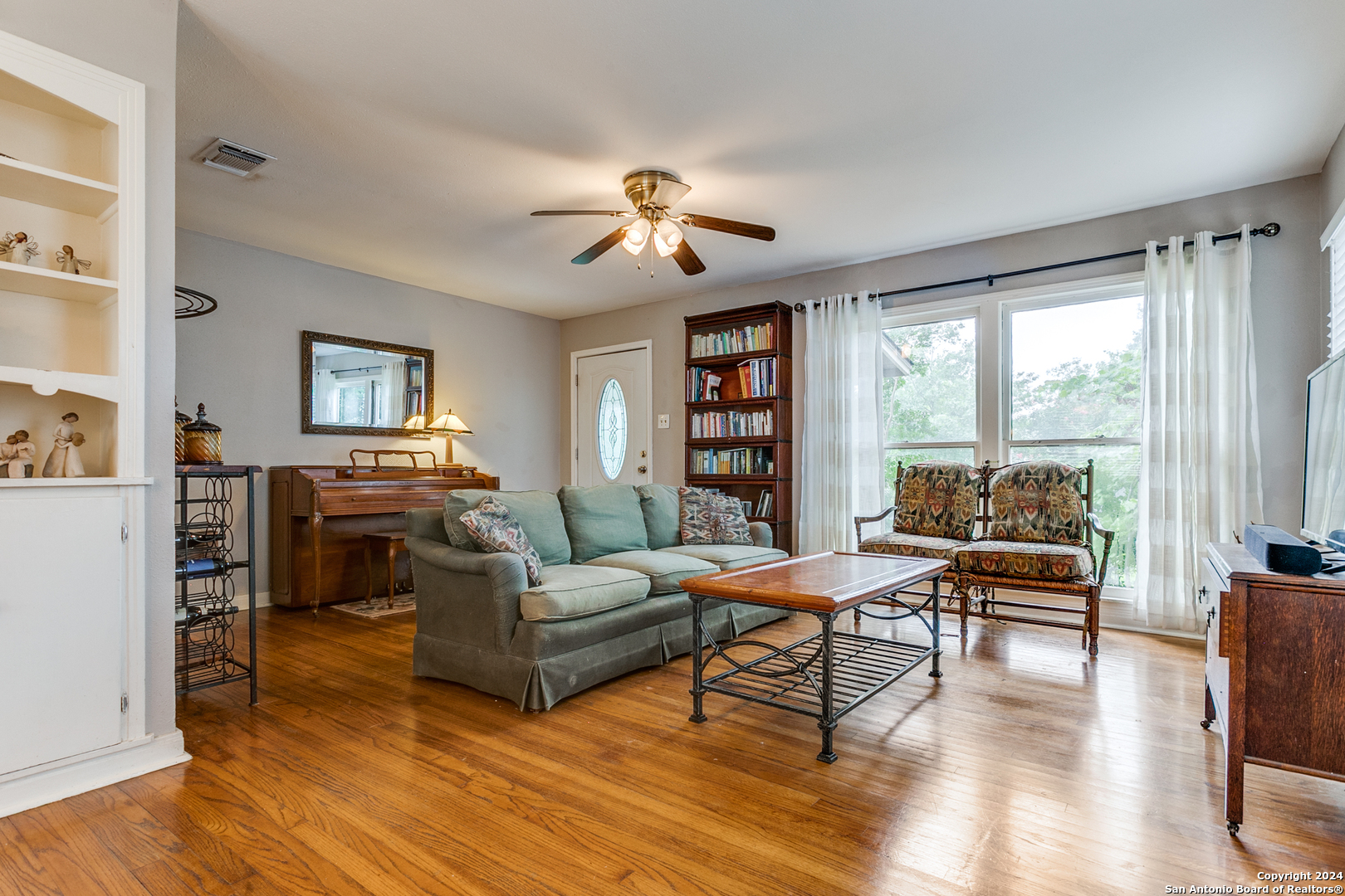 313 TUTTLE RD