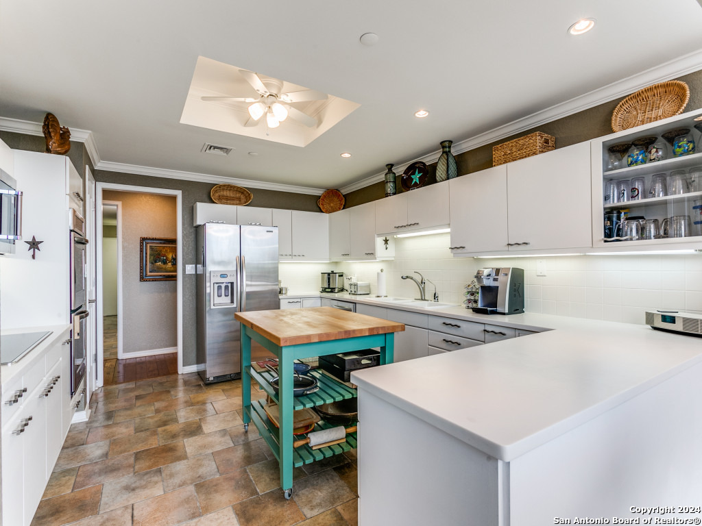 200 PATTERSON AVE 610 A