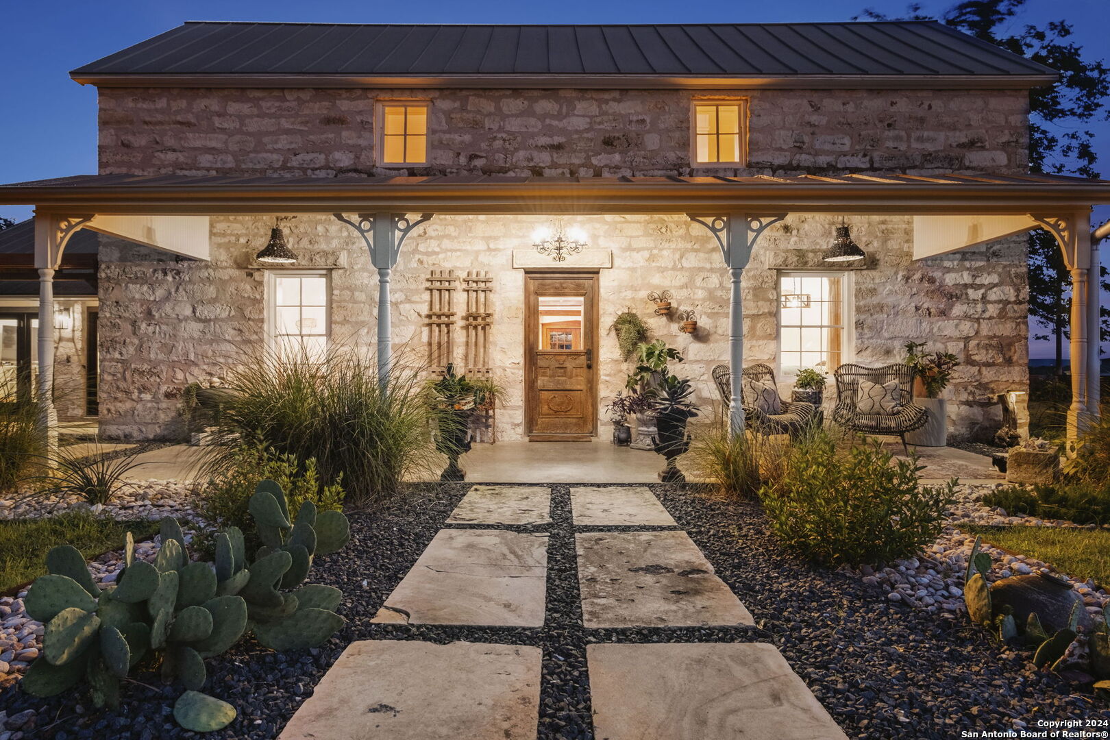 271 Smokehouse Rd