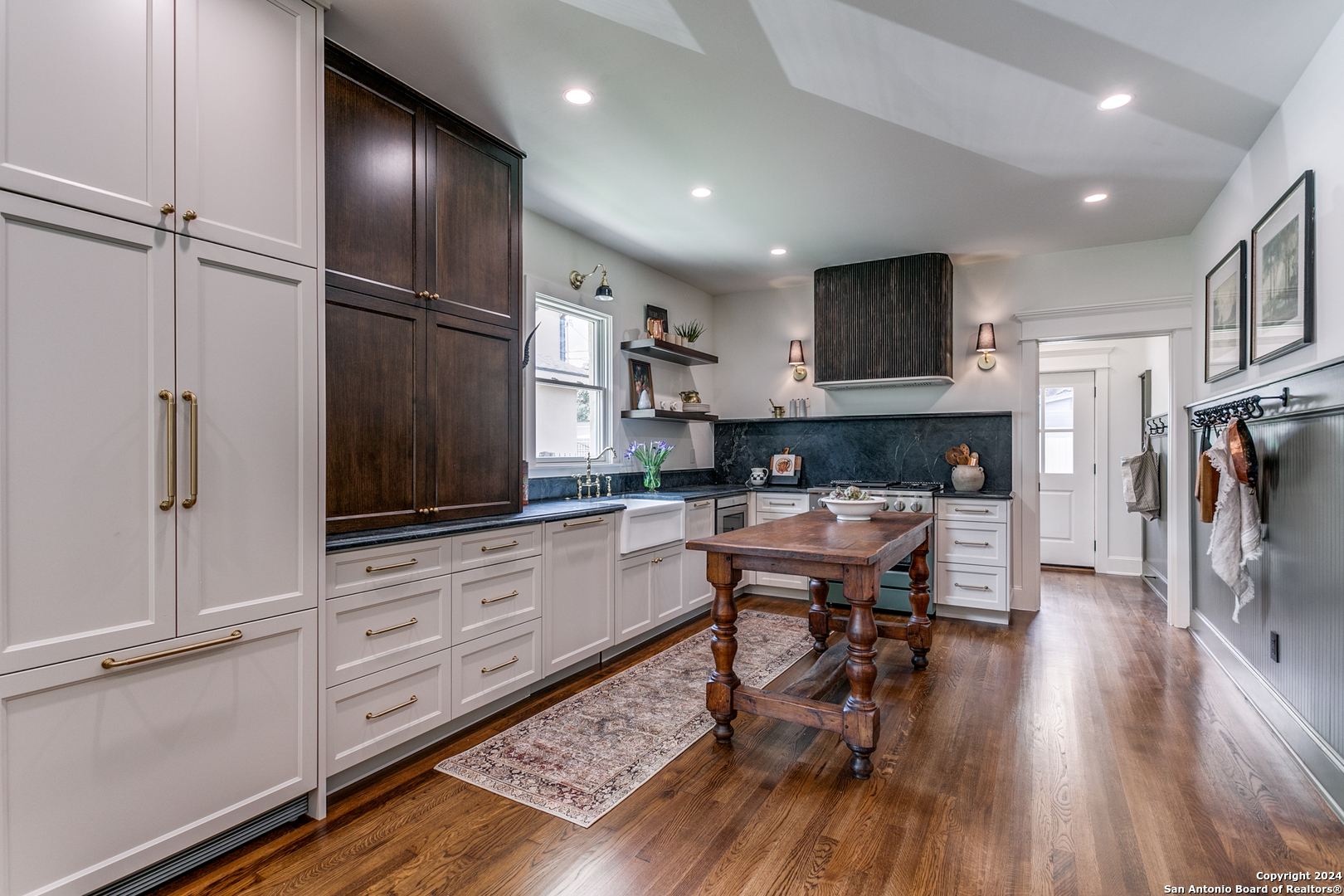 143 Wildrose