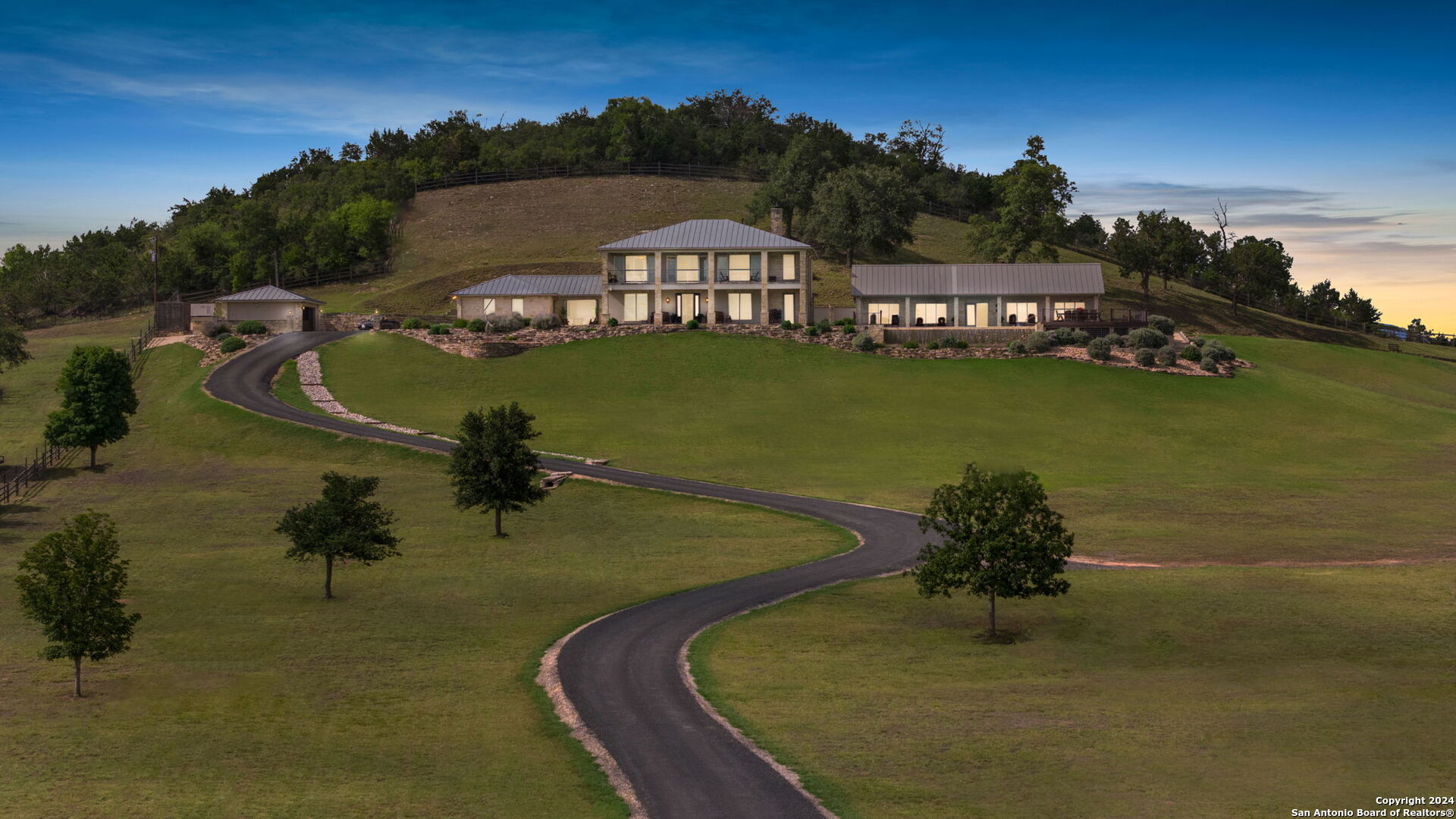 1288 Southwoods Dr