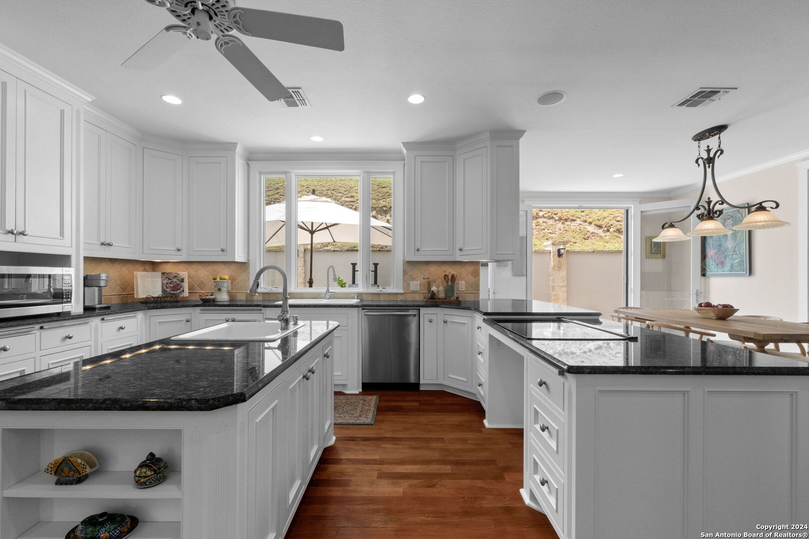 1288 Southwoods Dr
