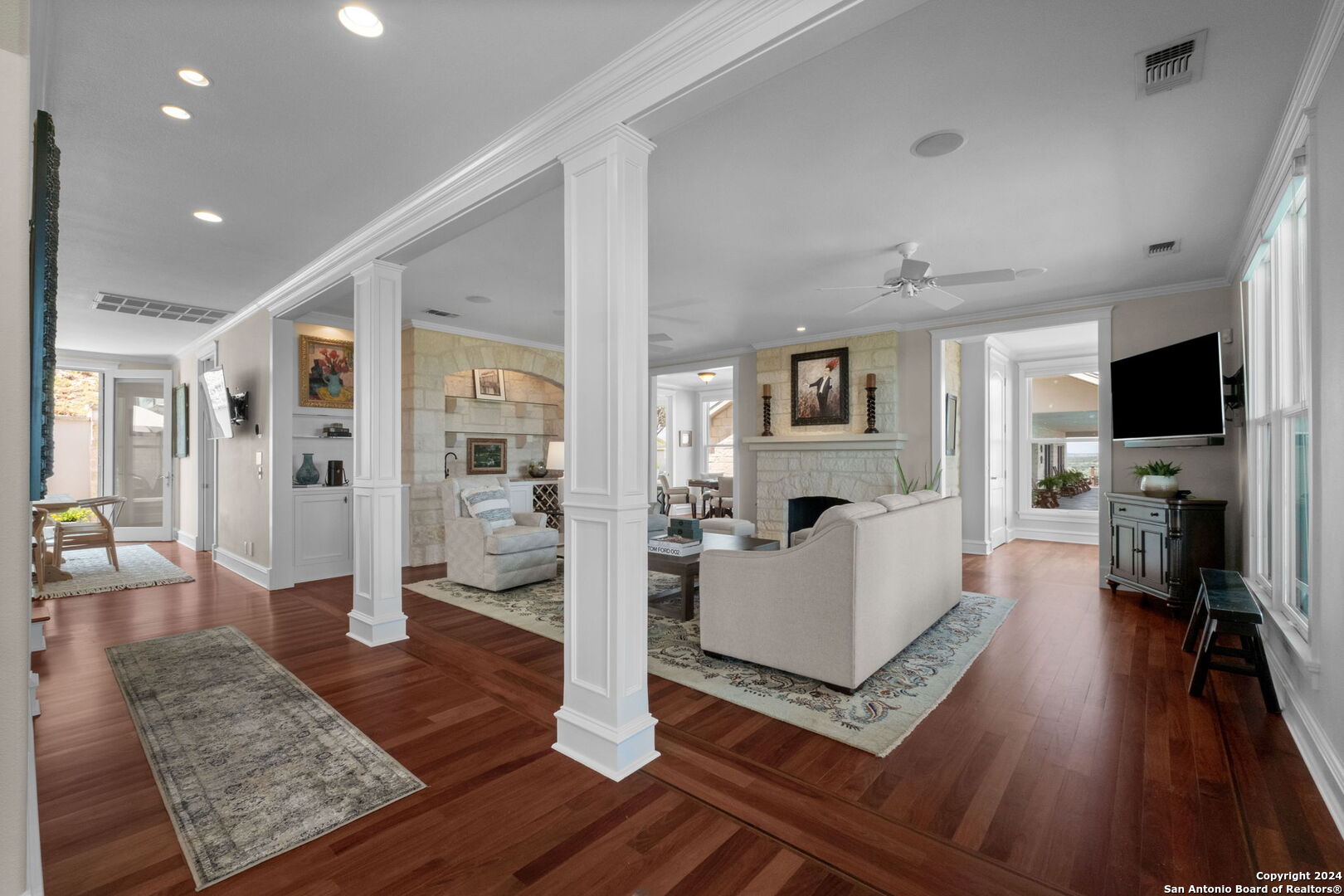 1288 Southwoods Dr