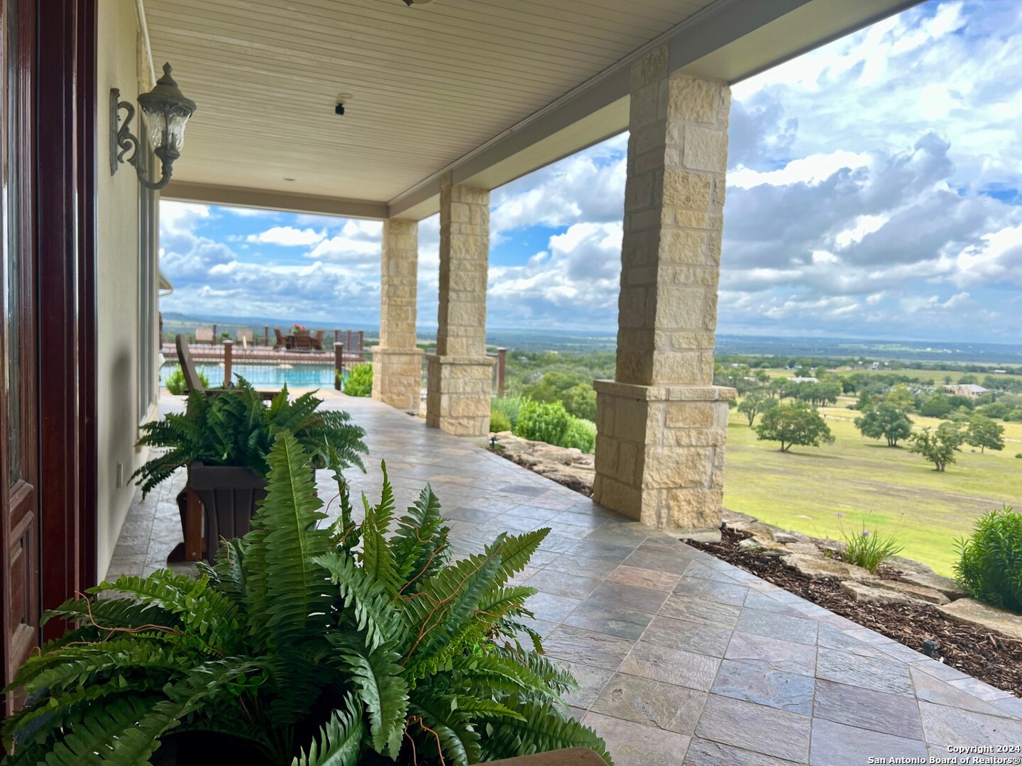 1288 Southwoods Dr