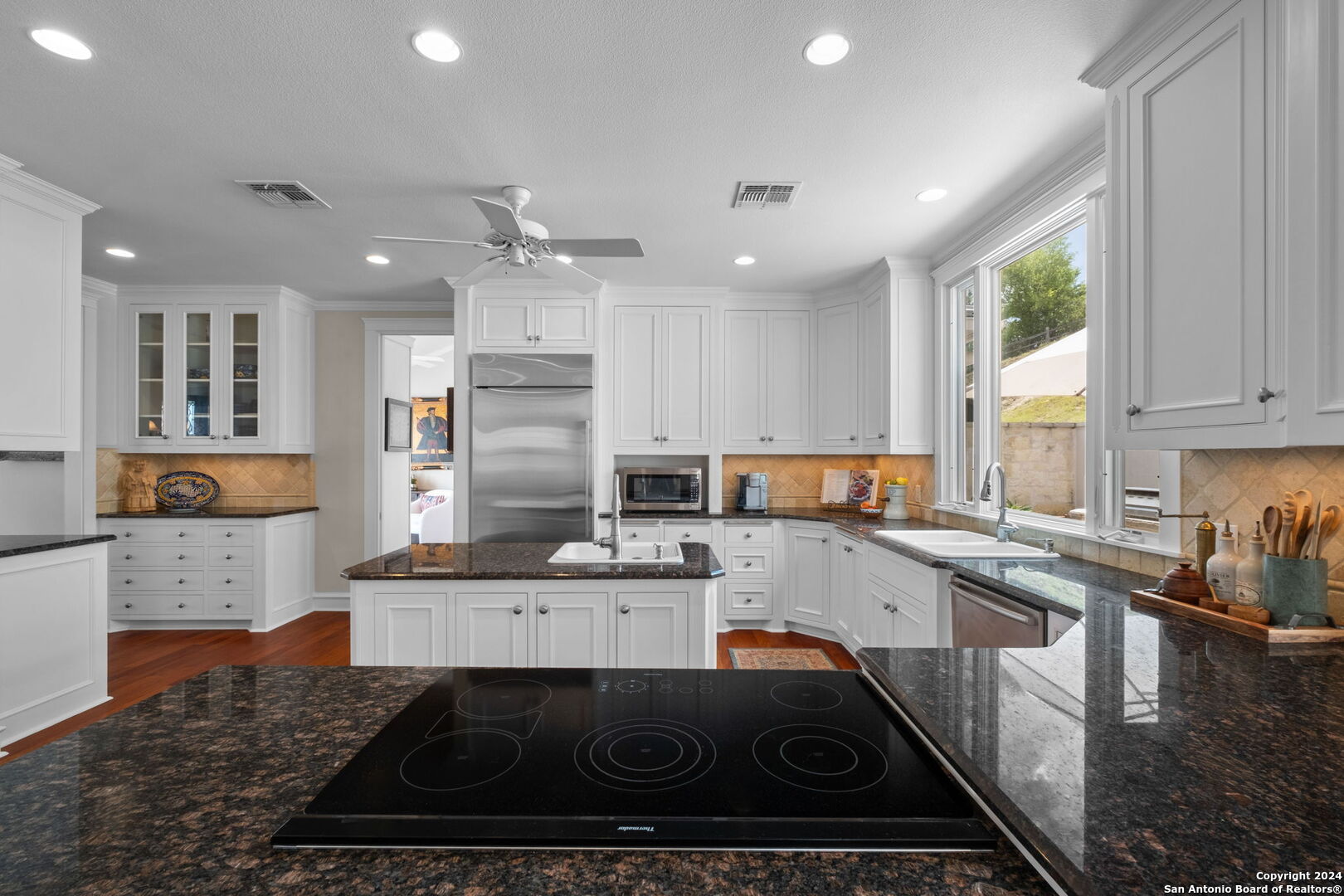 1288 Southwoods Dr