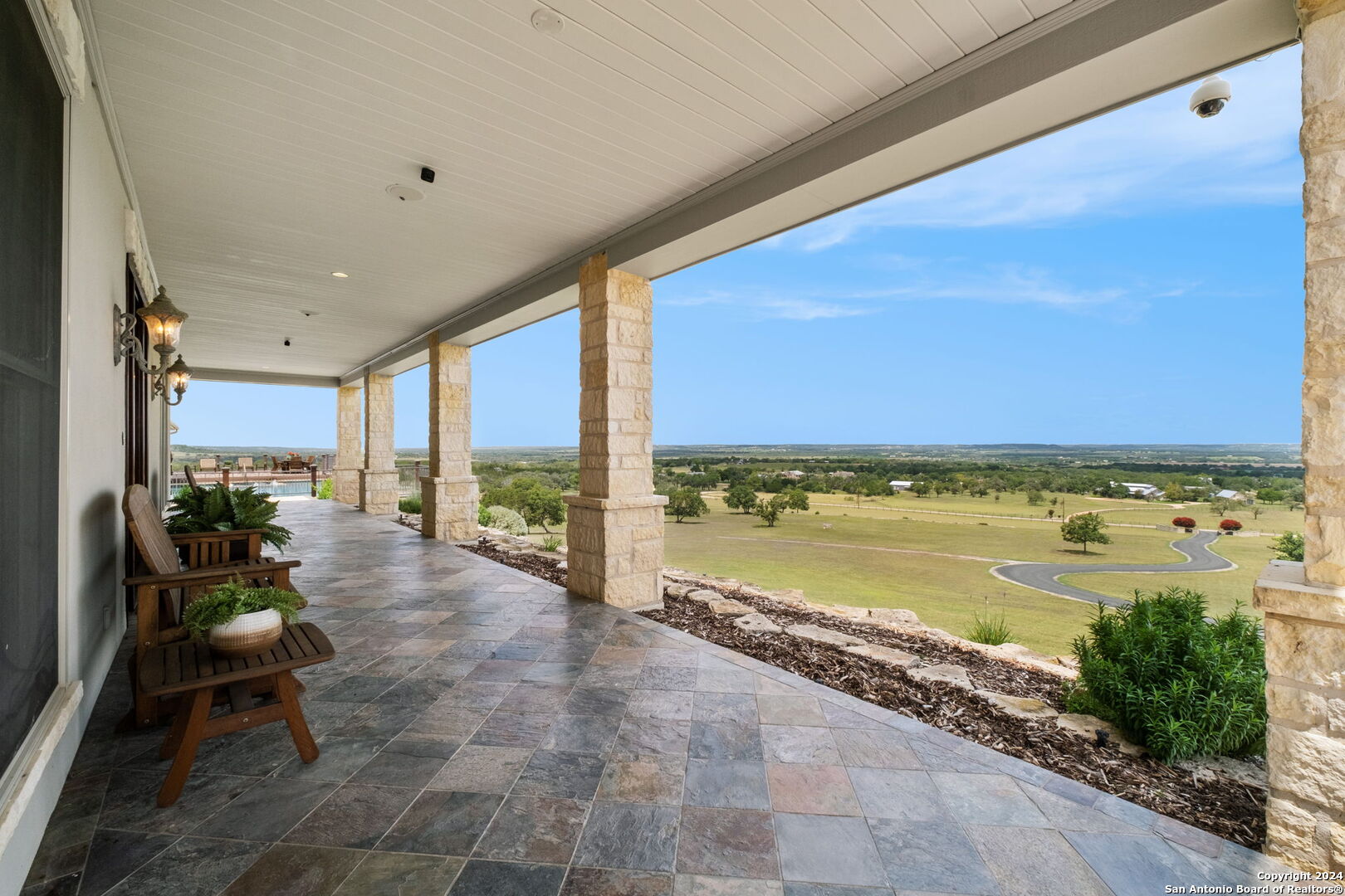 1288 Southwoods Dr