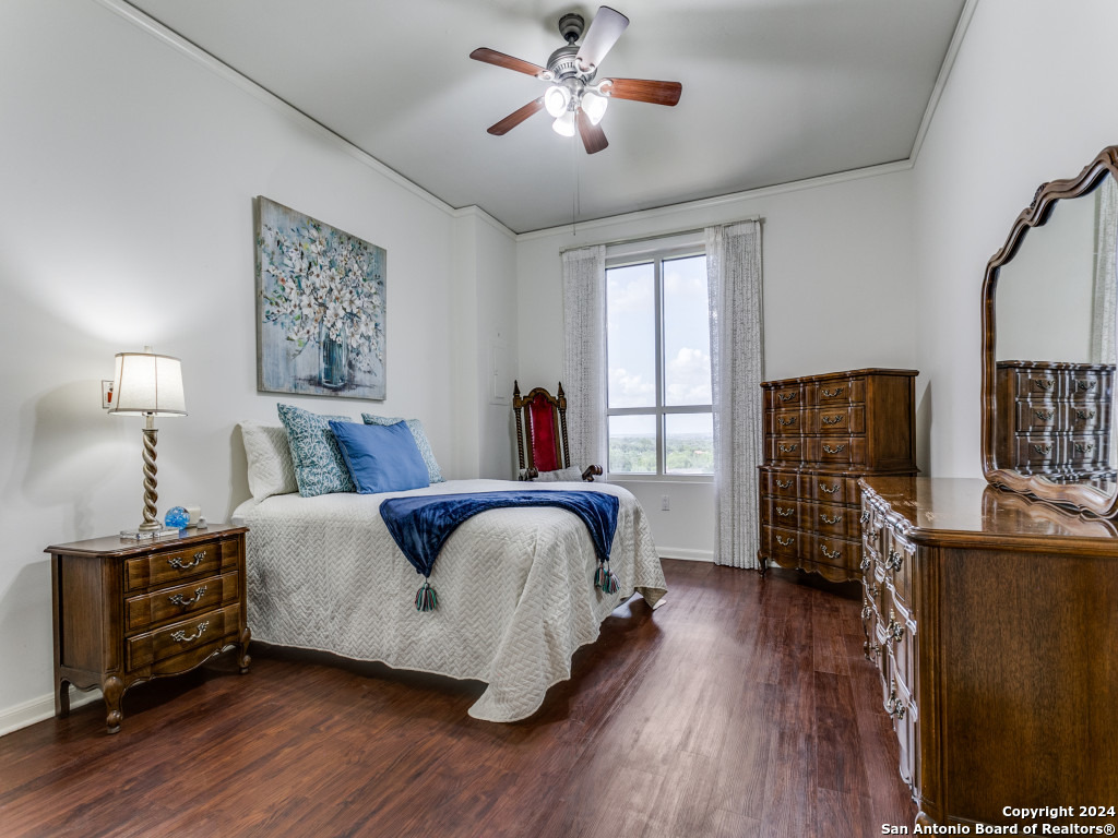 1 Towers Park Ln 1003