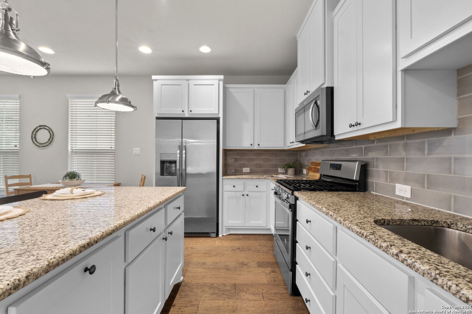 339 CLAREMONT AVE 102