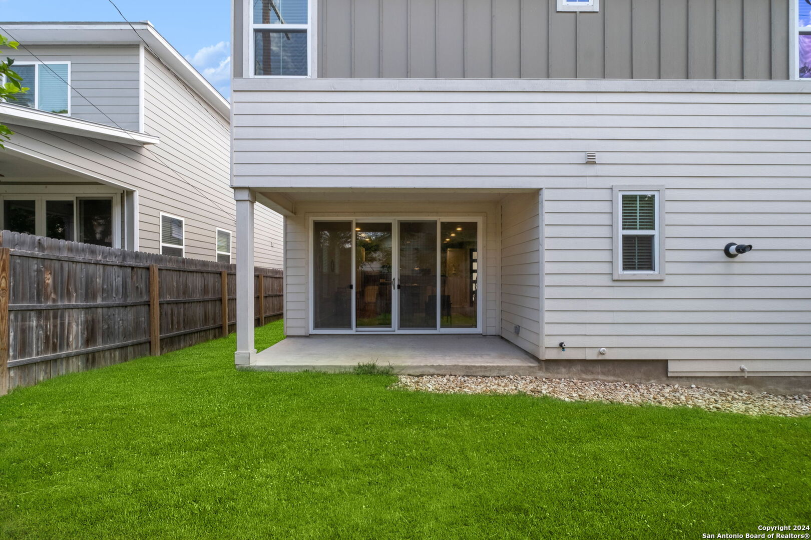 339 CLAREMONT AVE 102