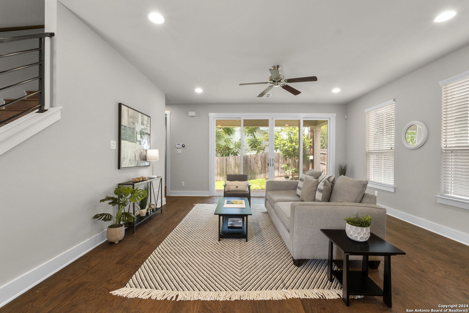 339 CLAREMONT AVE 102
