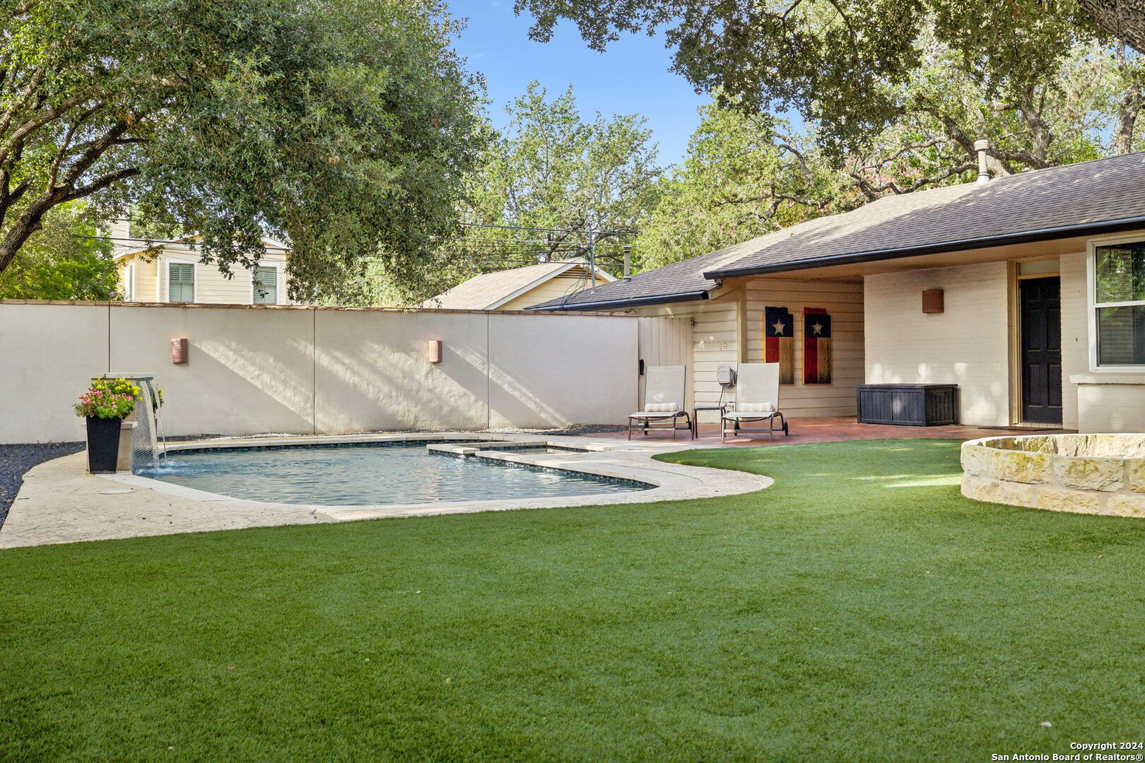170 CLAYWELL DR