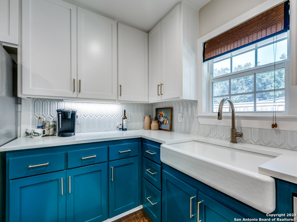 115 TUXEDO AVE