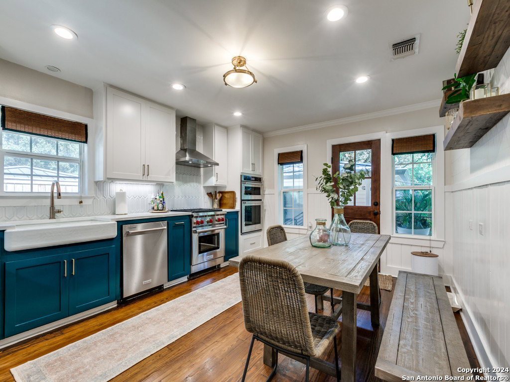 115 TUXEDO AVE