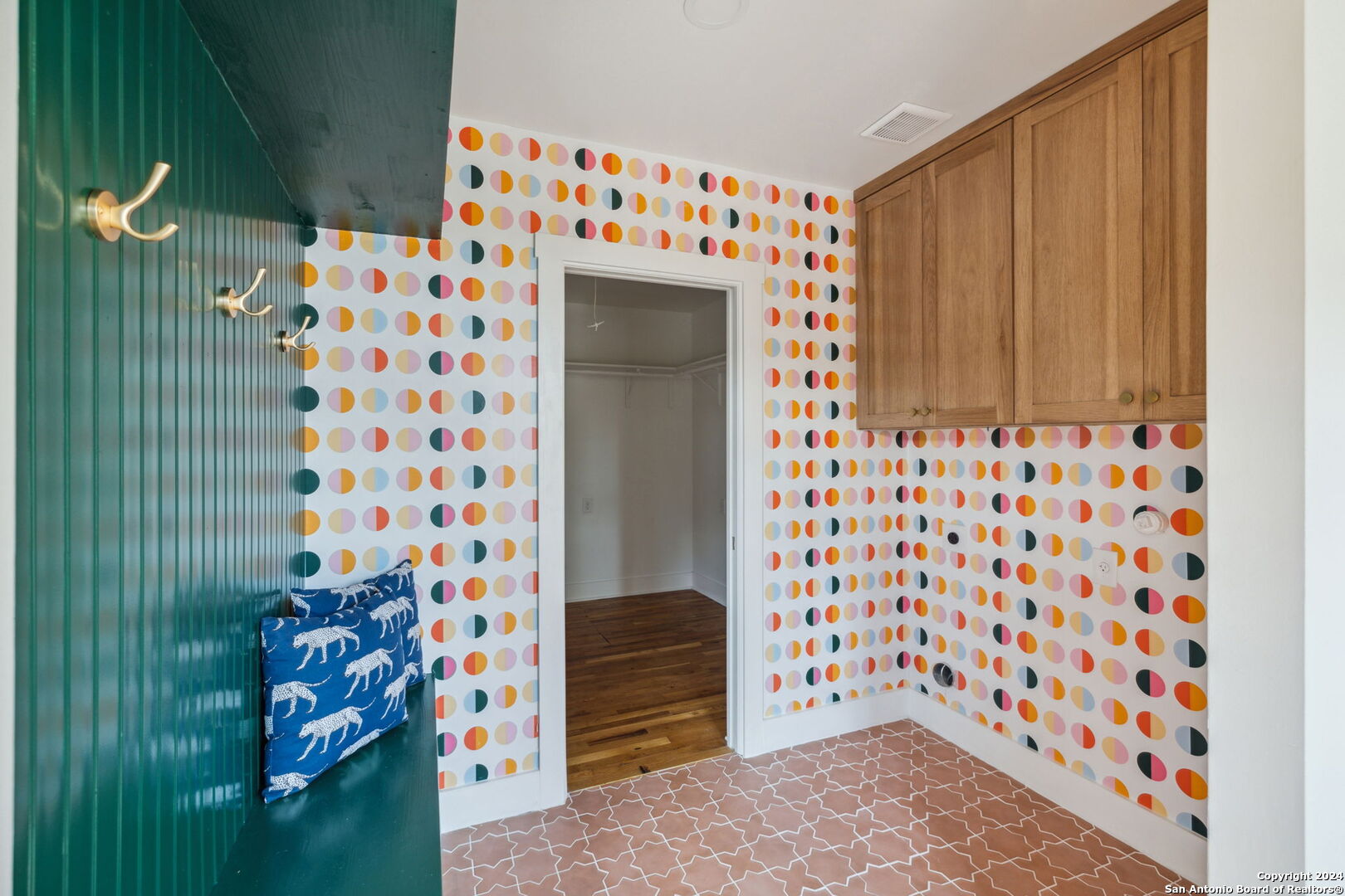 135 HARMON DR
