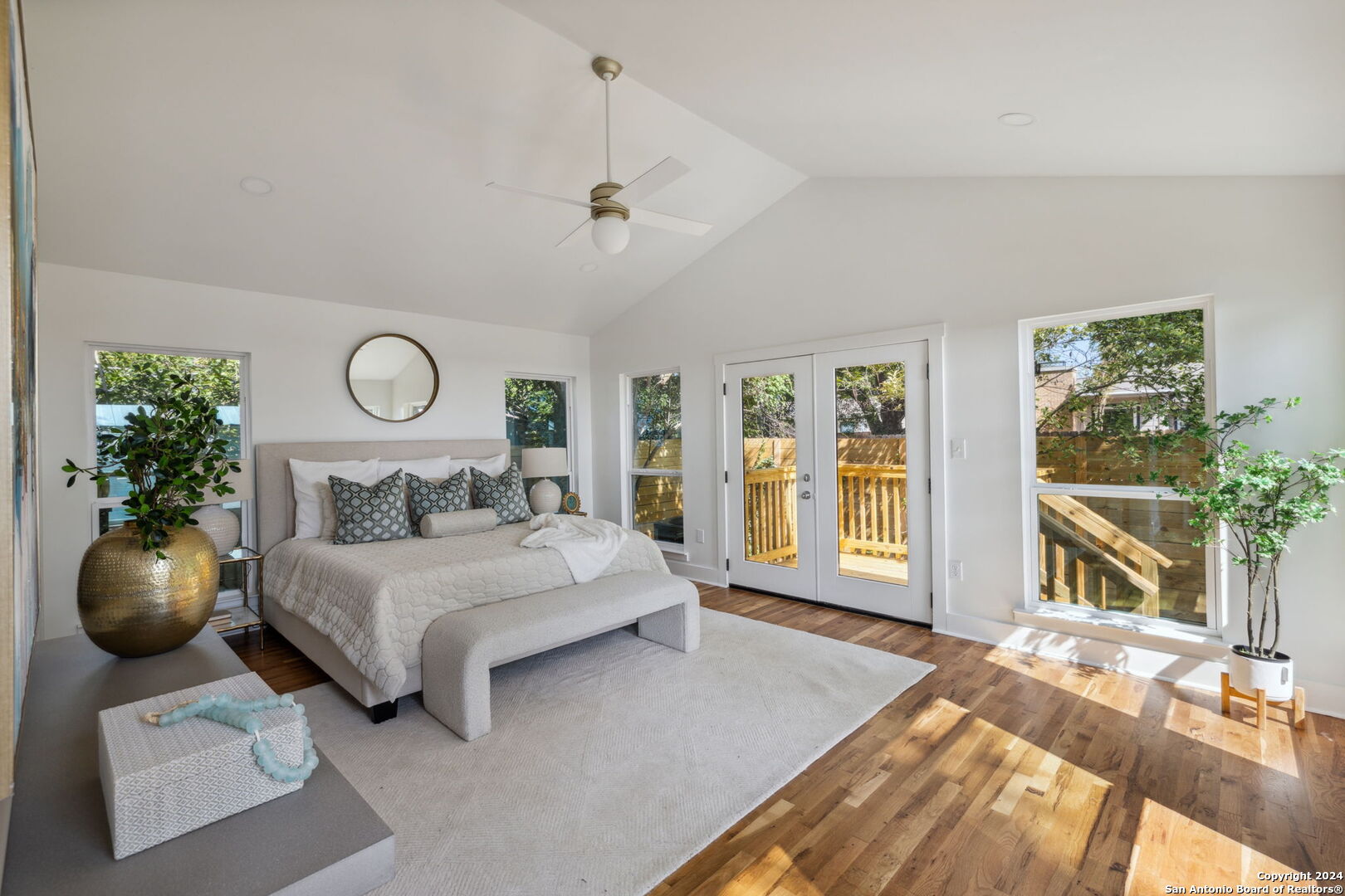 135 HARMON DR