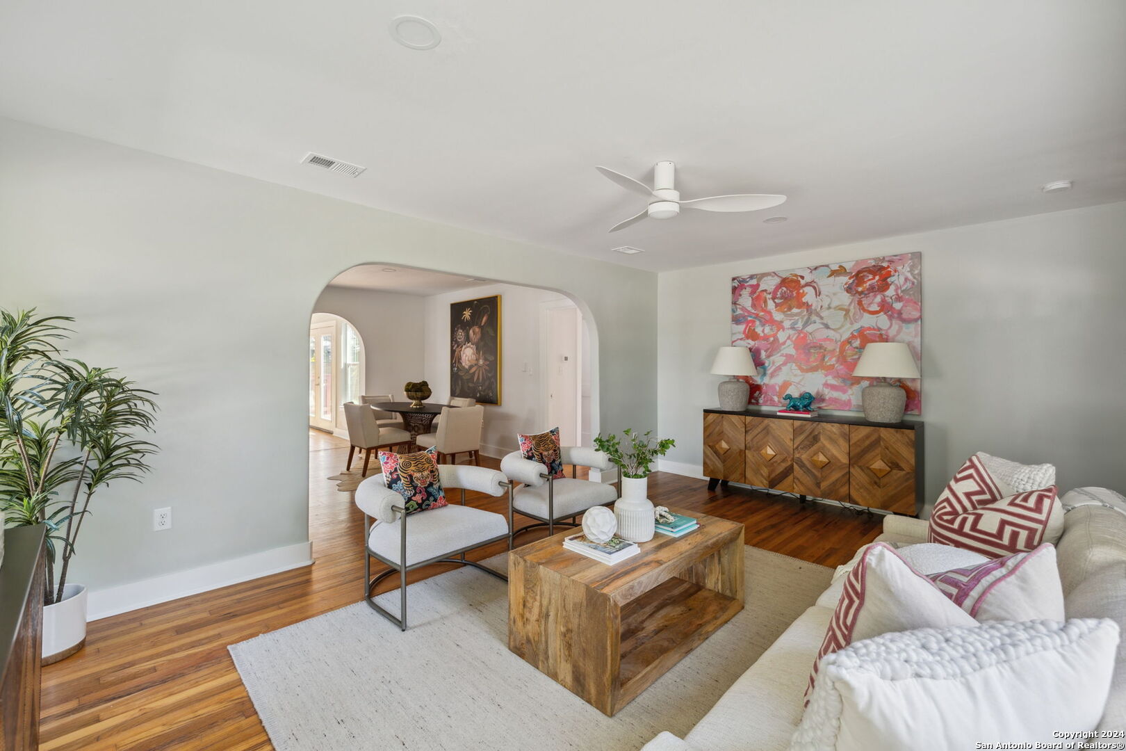 135 HARMON DR