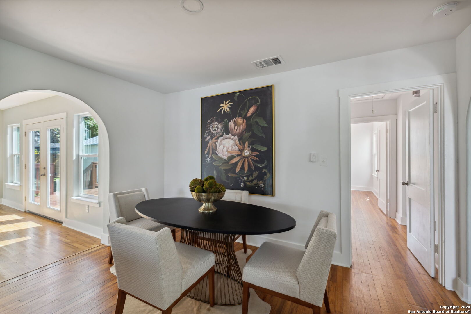 135 HARMON DR