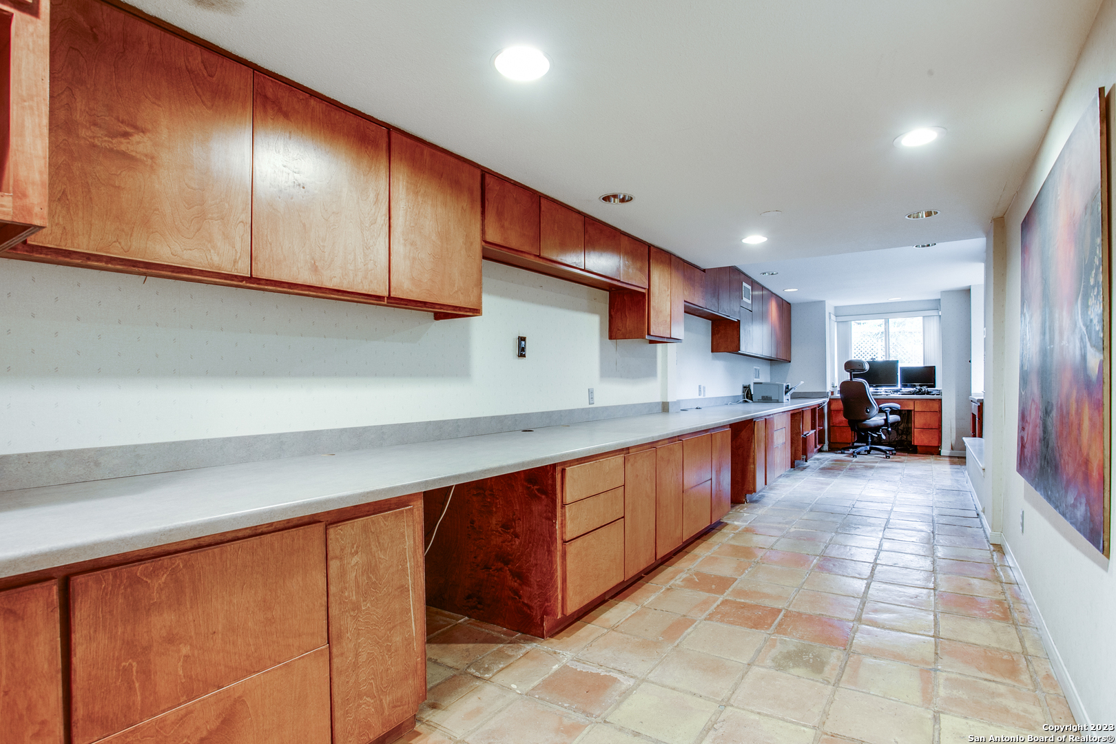 134 LAUREL HEIGHTS PL
