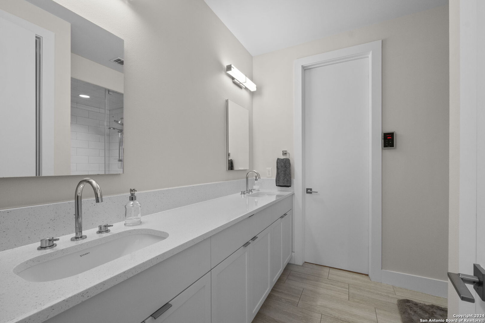 318 W GRAYSON ST Unit 205 205