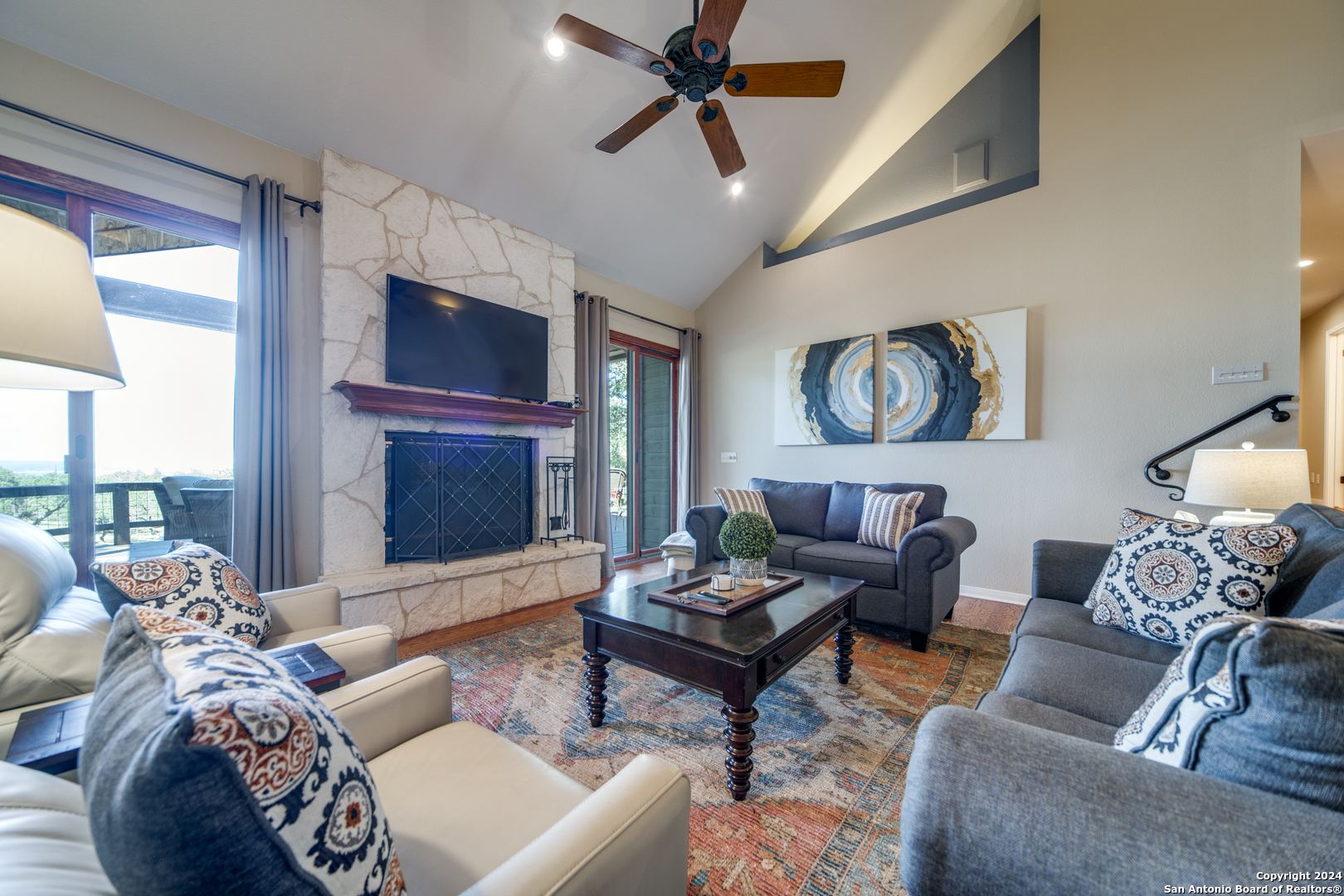 501 DAMAR DR