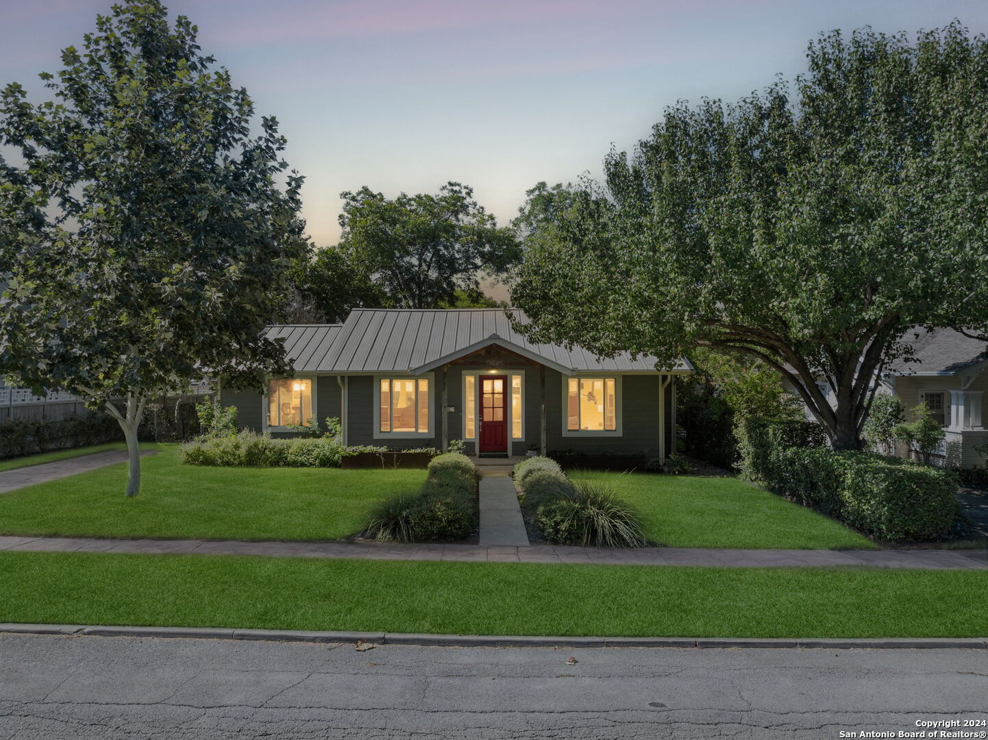 154 KATHERINE CT