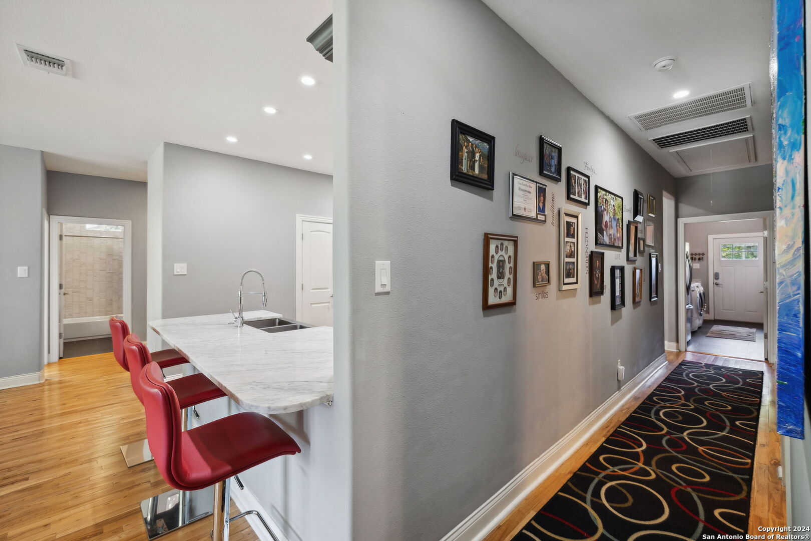 154 KATHERINE CT