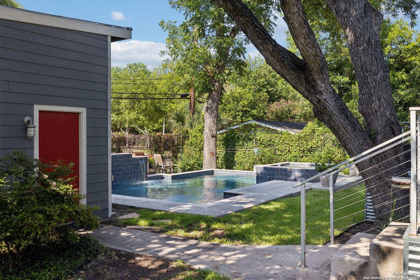 154 KATHERINE CT