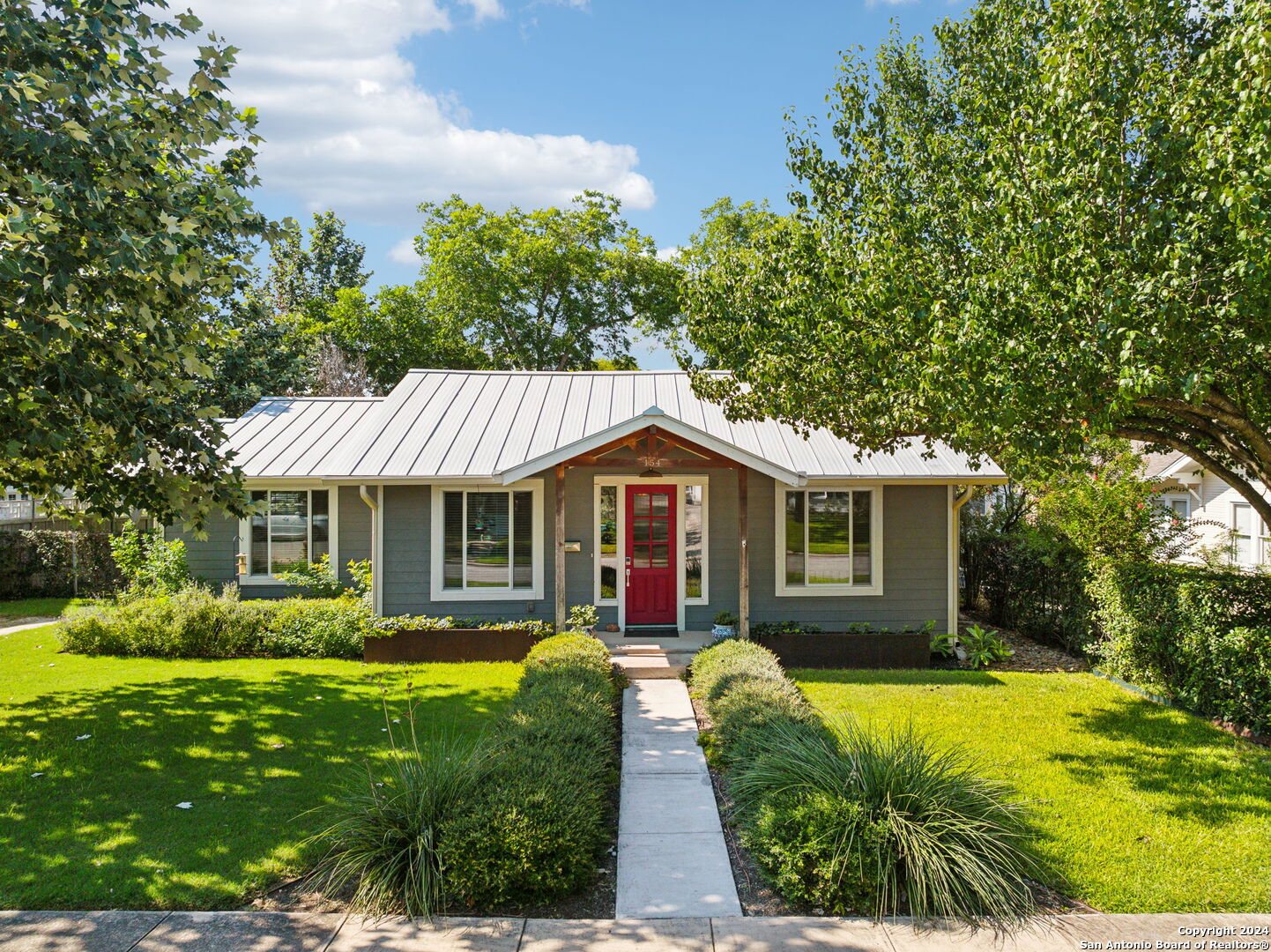 154 KATHERINE CT