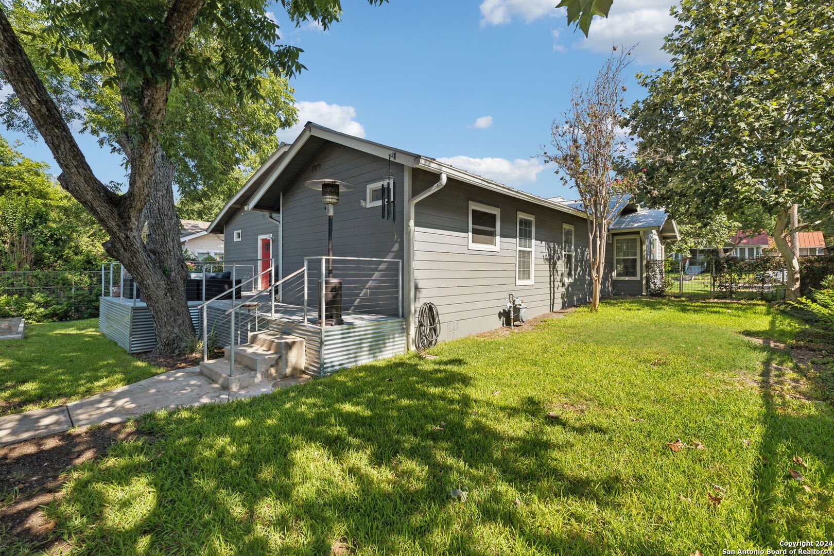 154 KATHERINE CT