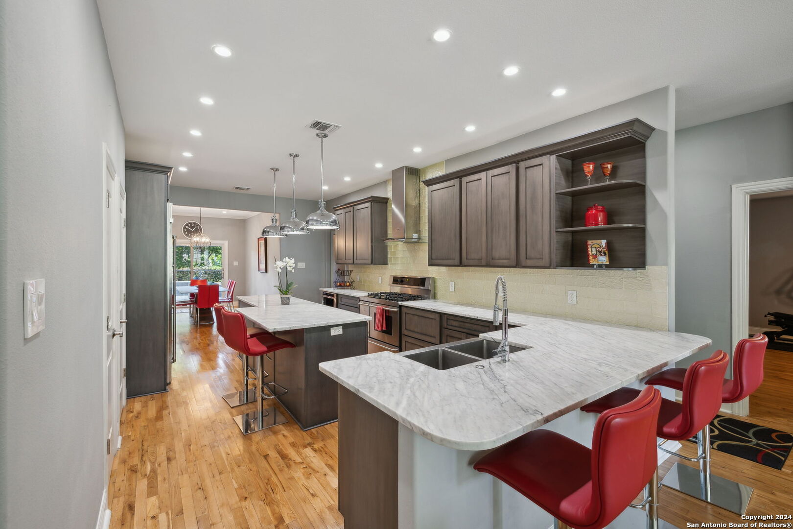 154 KATHERINE CT