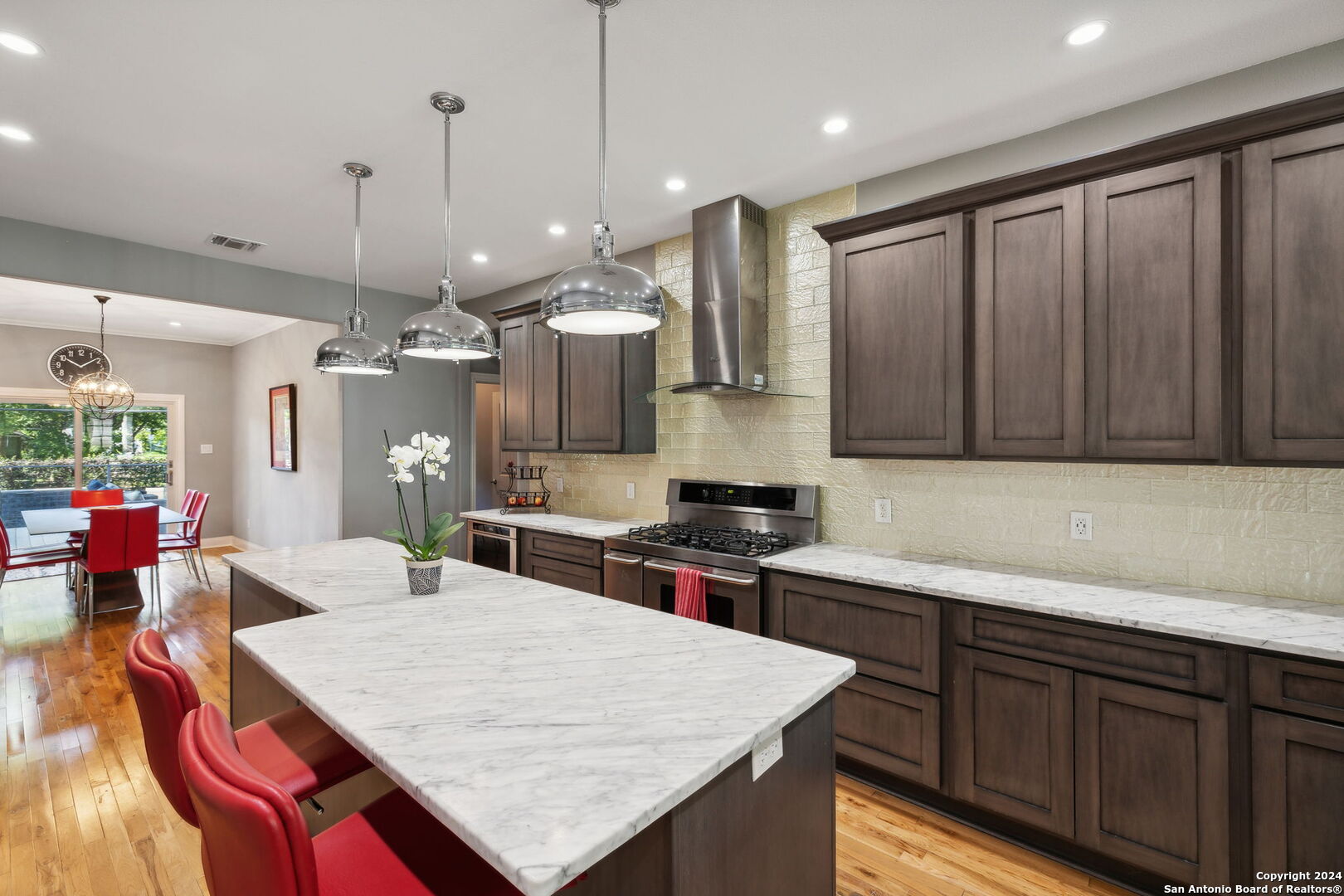 154 KATHERINE CT
