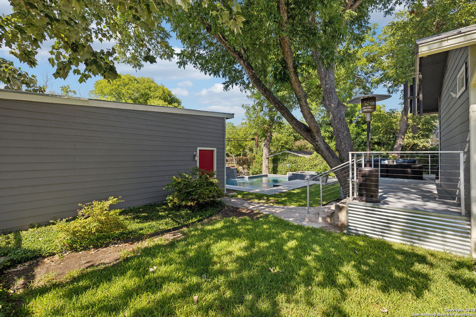 154 KATHERINE CT