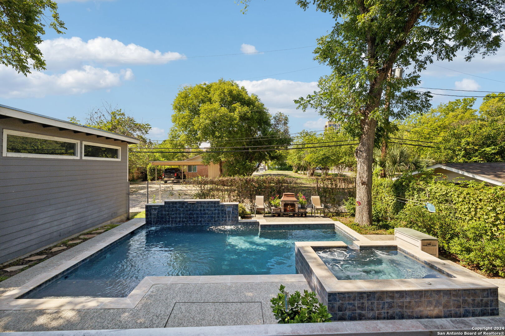 154 KATHERINE CT