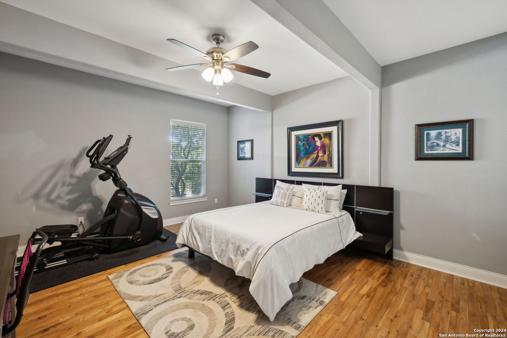 154 KATHERINE CT