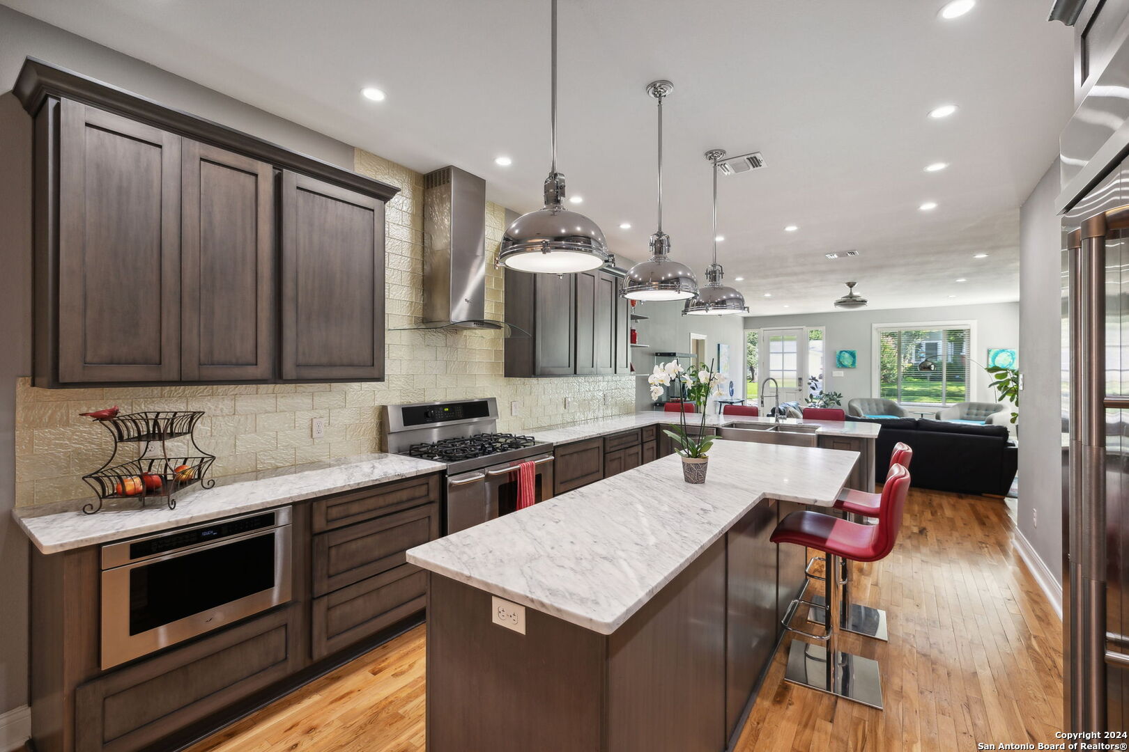 154 KATHERINE CT