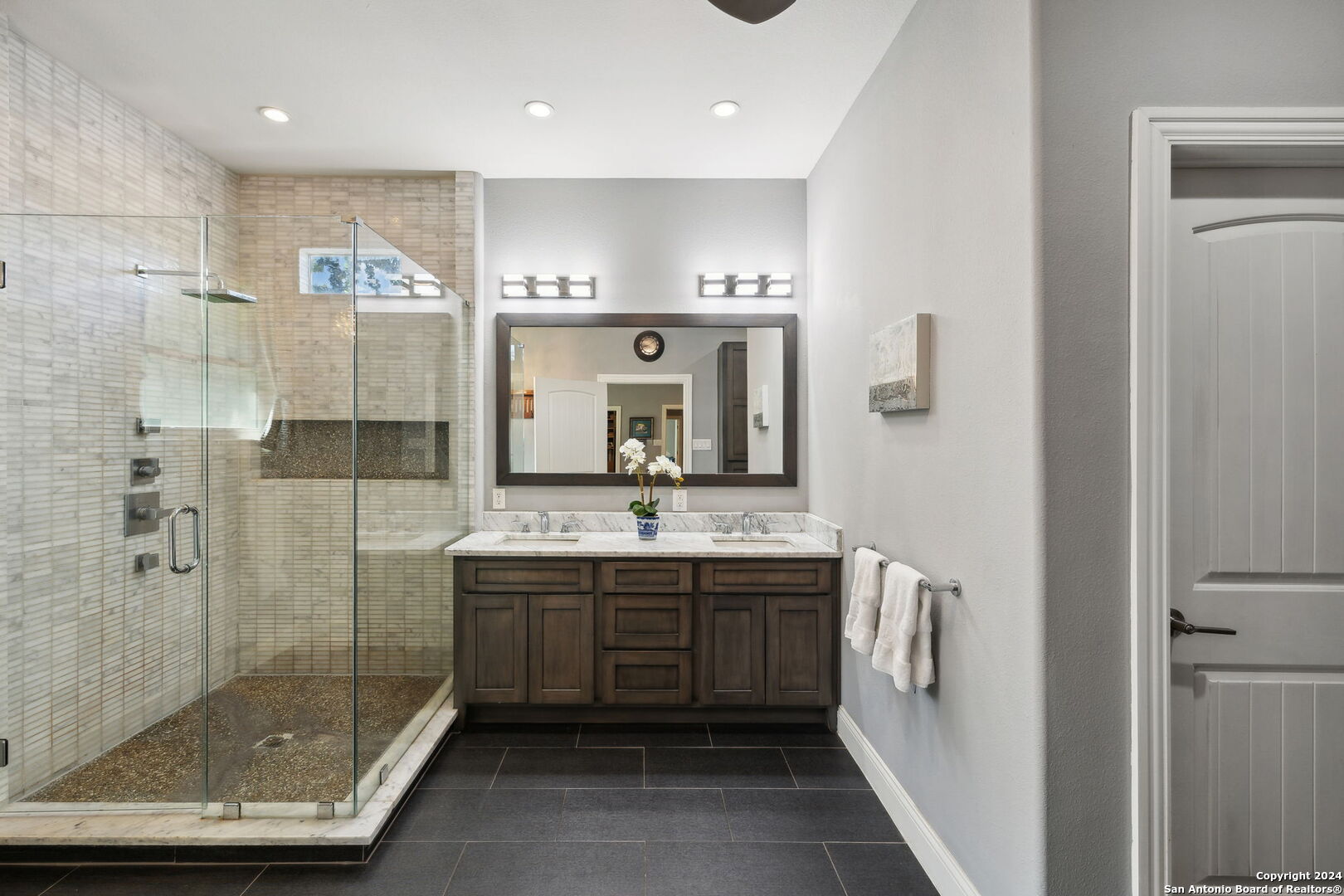 154 KATHERINE CT