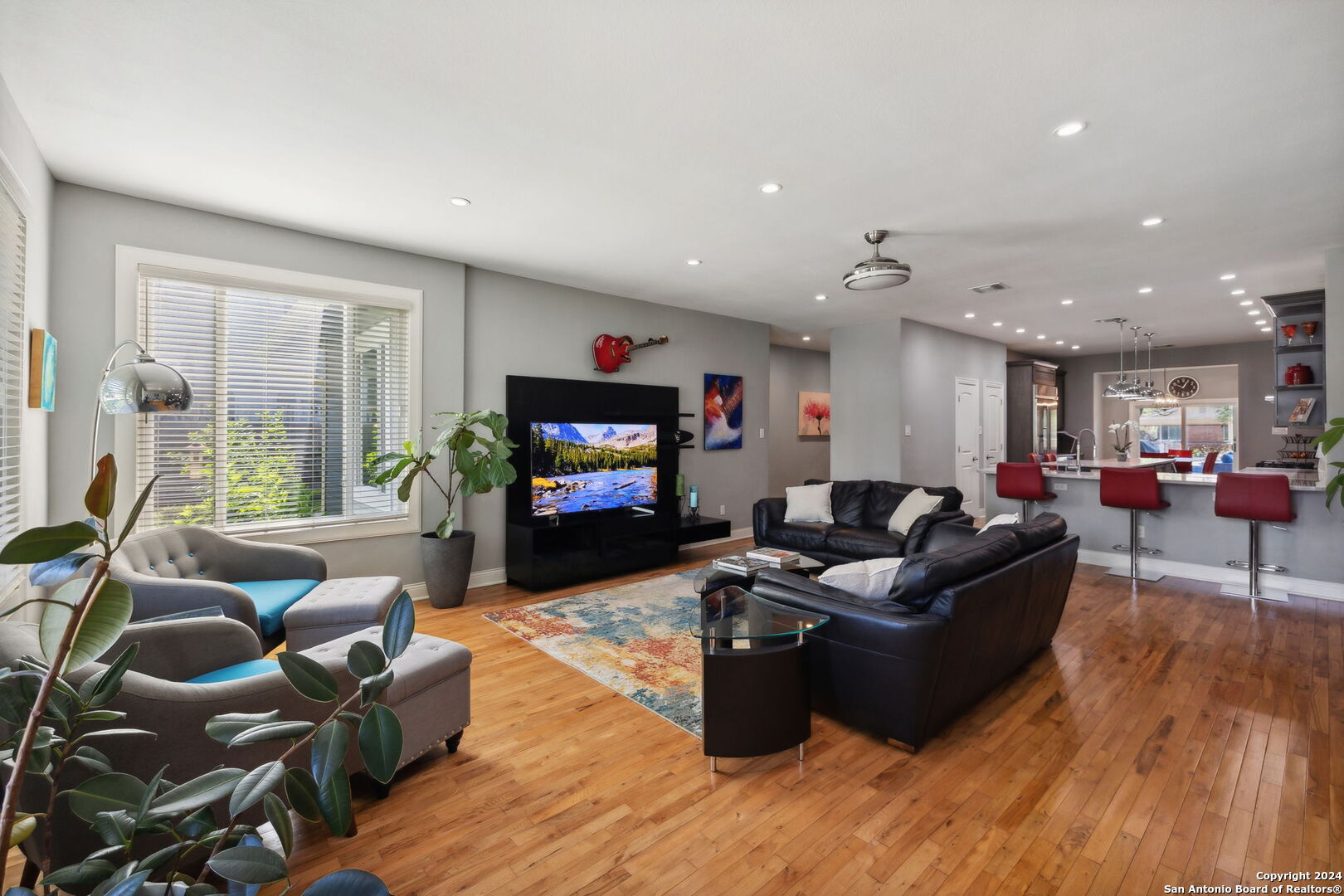 154 KATHERINE CT
