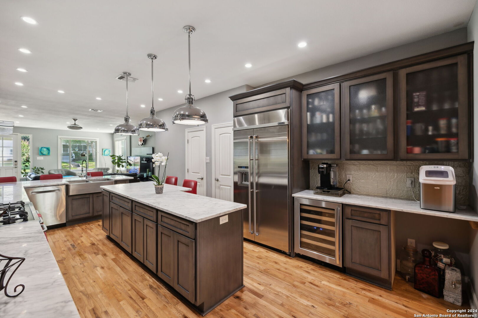 154 KATHERINE CT